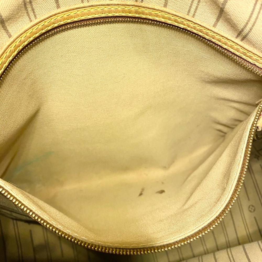 Authentic Louis Vuitton ‘Delightful’ PM Tote - Picture 15 of 16